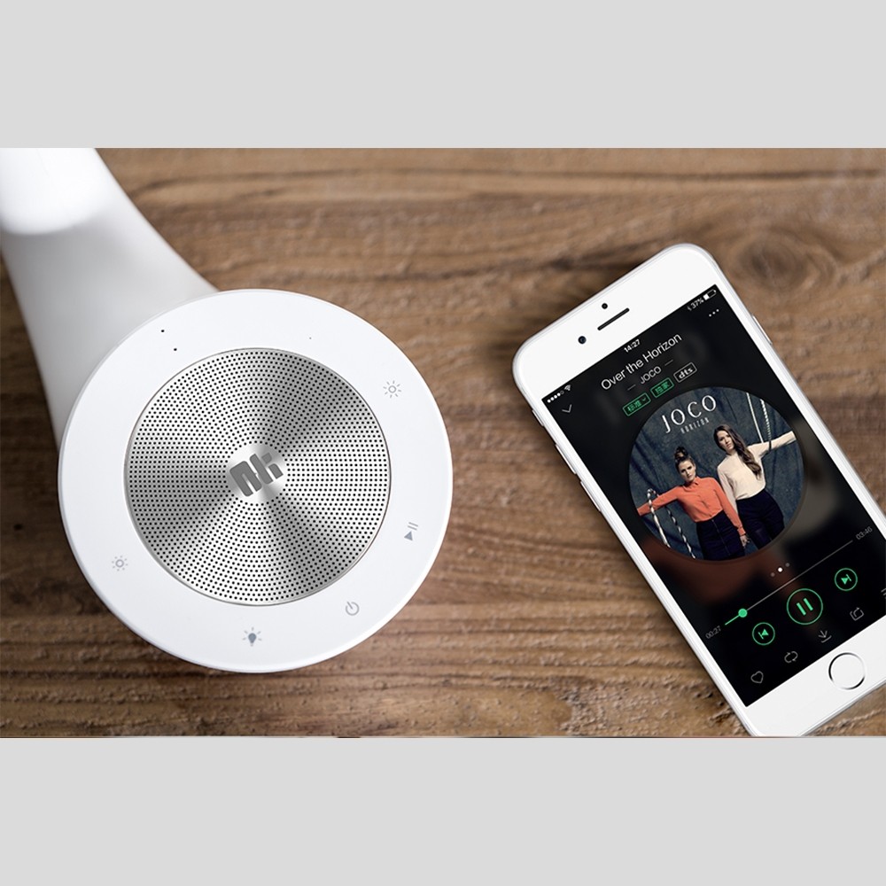 Phantom Ⅱ Bluetooth kõlar koos lambiga